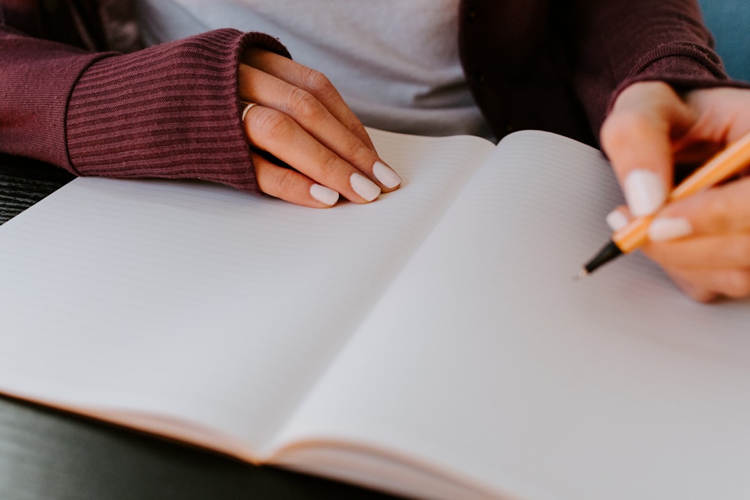 écriture avec des citations manquantes