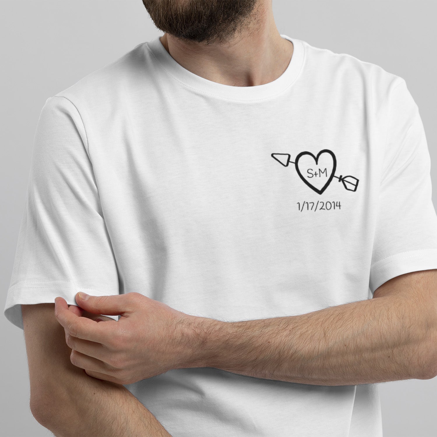 T-Shirt Couple Personnalisé Avec Cœur Initiales Et Date